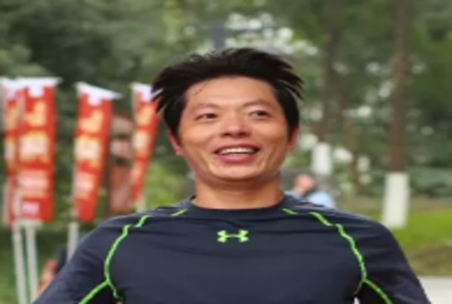 李波