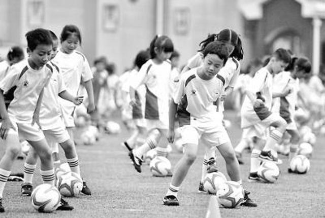 武汉获评优秀校园足球改革试验区